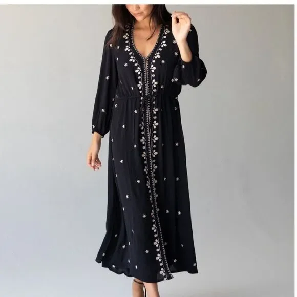 NATURAL LIFE | Dresses | New Natural Life Brae Navy Flowy Embroidered 2 Way Flowy Boho Maxi Dress M | Poshmark NATURAL LIFE | Dresses | New Natural Life Brae Navy Flowy Embroidered 2 Way Flowy Boho Maxi Dress M | Poshmark